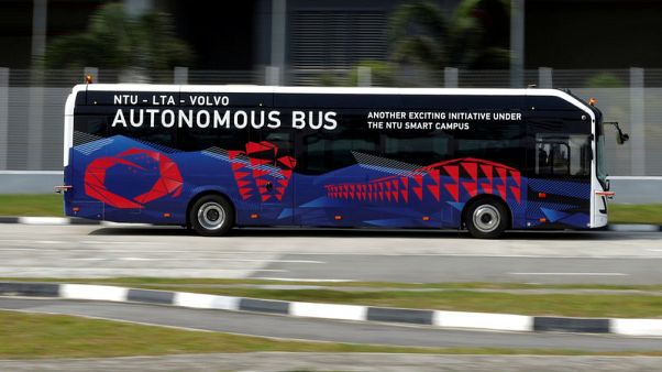 Volvo to test full-size driverless bus in Singapore Volvo to test full-size driverless bus in Singapore