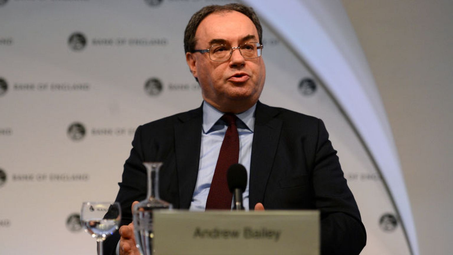 UK and EU reach agreement over no-deal Brexit insurance rules