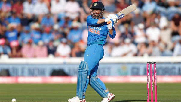 Finisher Dhoni best suited in lower middle order - Raina Finisher Dhoni best suited in lower middle order - Raina