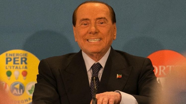 Sicilia-Sardegna,Berlusconi si candida