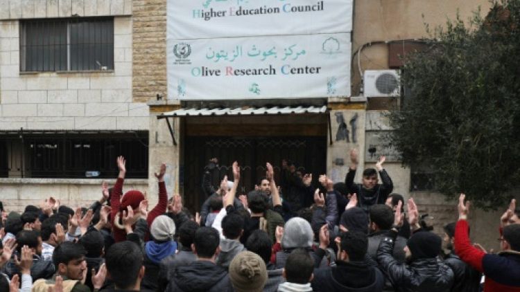 En Syrie, la colère des étudiants contre les jihadistes d'Idleb