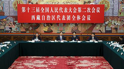 No head for heights: China defends Tibet travel restrictions No head for heights: China defends Tibet travel restrictions