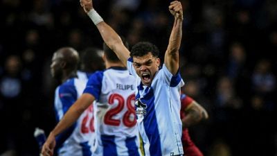 Ligue des champions: Porto fait plier l'AS Rome et file en quarts Ligue des champions: Porto fait plier l'AS Rome et file en quarts