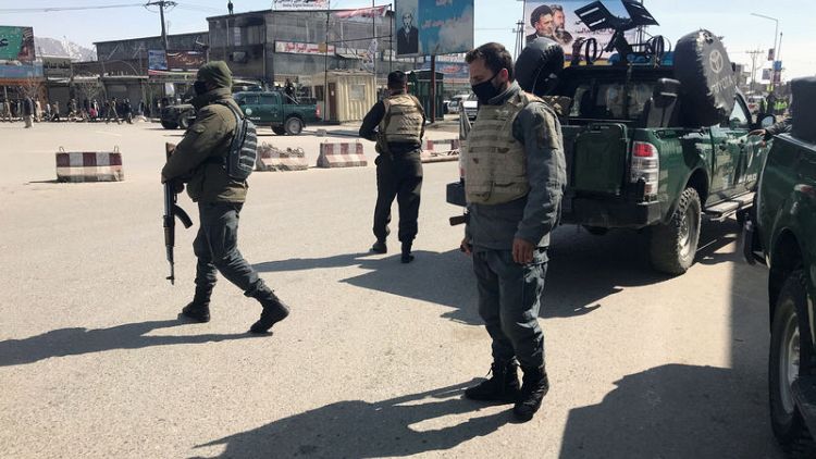 مقتل 3 وإصابة العشرات في هجوم على تجمع للشيعة في كابول