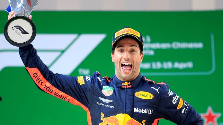 No regrets if Renault are chasing Red Bull, says Ricciardo