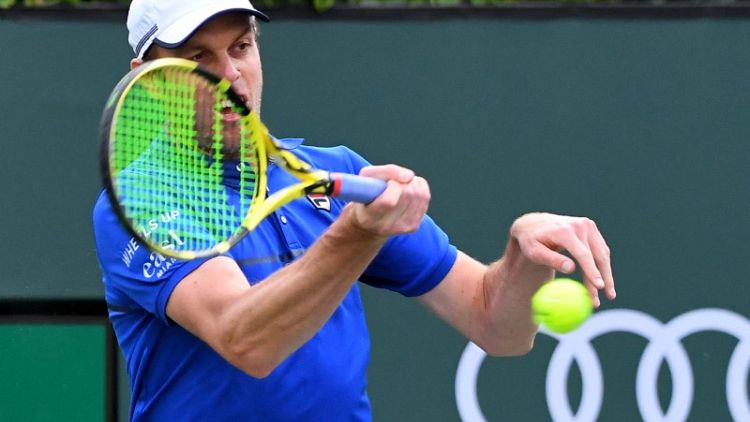 Querrey shakes off sluggish start to advance at Indian Wells