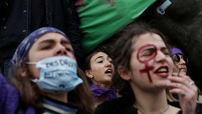 يوم المرأة العالمي يوحد صفوف النشطاء والمحتجين في شتى الدول