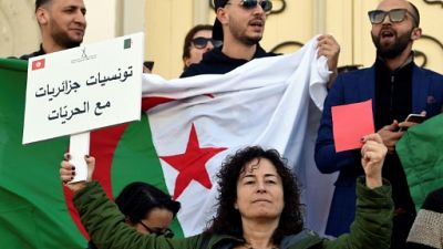 A Tunis aussi, on manifeste contre le 5e mandat de Bouteflika A Tunis aussi, on manifeste contre le 5e mandat de Bouteflika