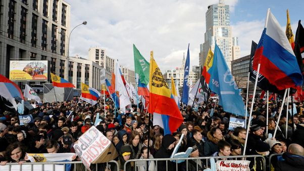 Thousands of Russians protest against internet restrictions Thousands of Russians protest against internet restrictions