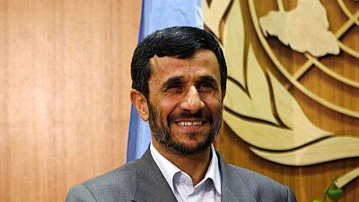 وزارة النفط الإيرانية تنفي مزاعم أحمدي نجاد بشأن سوء الإدارة