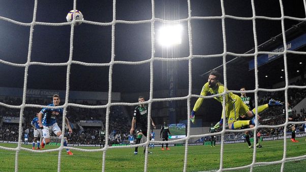 Insigne rescues Napoli from defeat at Sassuolo Insigne rescues Napoli from defeat at Sassuolo