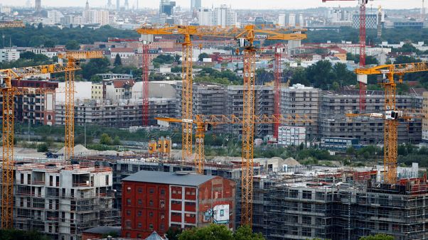 German government lowers GDP forecast again - Handelsblatt German government lowers GDP forecast again - Handelsblatt