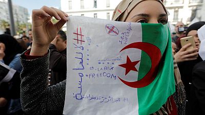 وزير جزائري يوبخ قضاة يرفضون الإشراف على الانتخابات
