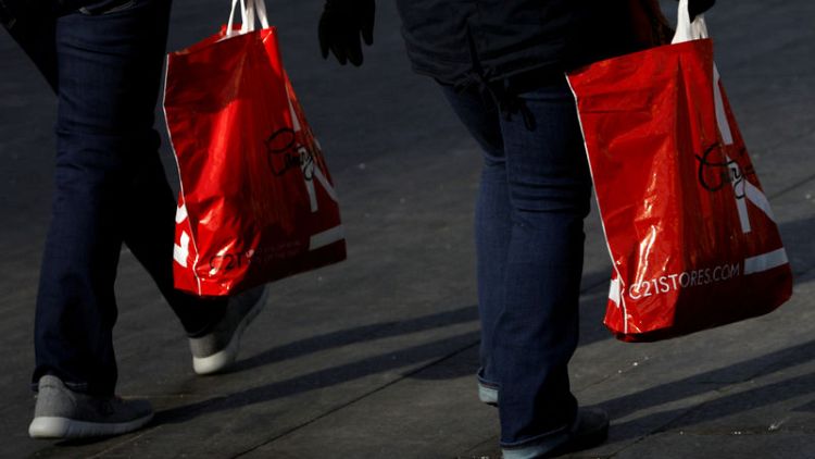 U.S. retail sales rise in January; December revised sharply lower