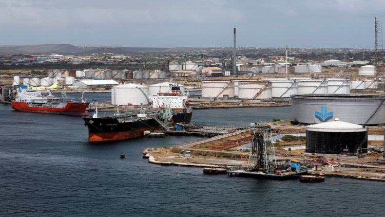 Exclusive - Citgo, Valero try to return Venezuelan oil following sanctions: document