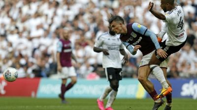 Agression de Grealish: le football anglais réagit, prison ferme pour le supporter Agression de Grealish: le football anglais réagit, prison ferme pour le supporter