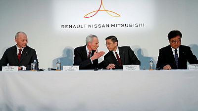 Nissan, Renault break up almighty chairmanship in wake of Ghosn's ouster Nissan, Renault break up almighty chairmanship in wake of Ghosn's ouster