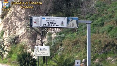 Confiscati 10 mln beni a imprenditore Confiscati 10 mln beni a imprenditore