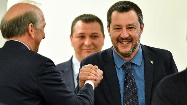 Salvini, sbloccare presto cantieri