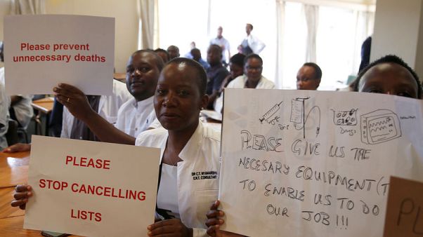 Zimbabwe doctors say patients dying due to drug, equipment shortages Zimbabwe doctors say patients dying due to drug, equipment shortages
