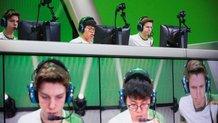 U.S. esports advertising revenue to top $200 million by 2020 - report