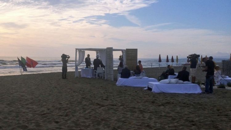 Fiumicino, già 18 matrimoni su spiagge