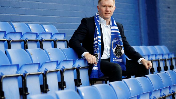 Scholes quits as Oldham manager after 31 days in charge