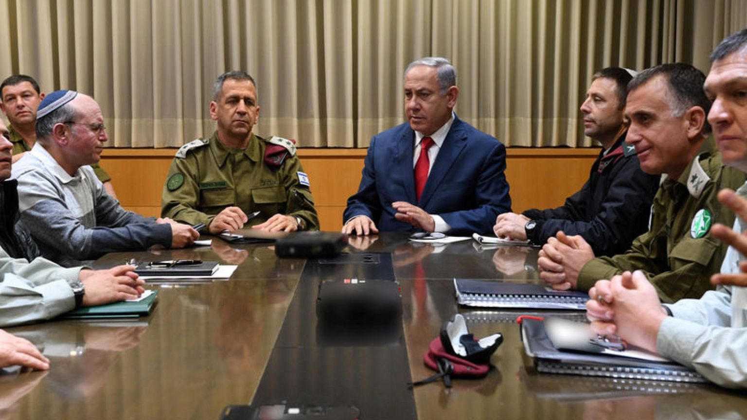 Gaza rockets rattle Tel Aviv, but hurt none; Hamas denies responsibility