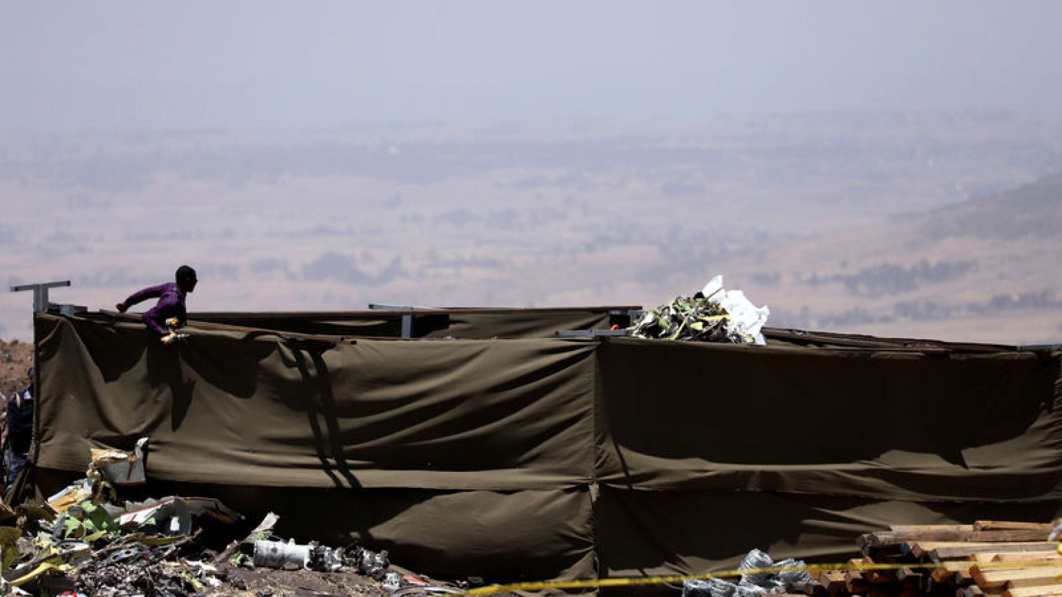 Shocked aviation world awaits Boeing black box probe in France