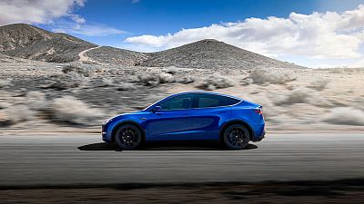 Cash, demand concerns overshadow Tesla's SUV launch Cash, demand concerns overshadow Tesla's SUV launch