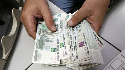الروبل الروسي يرتفع لأعلى مستوى في 5 أشهر مقابل الدولار