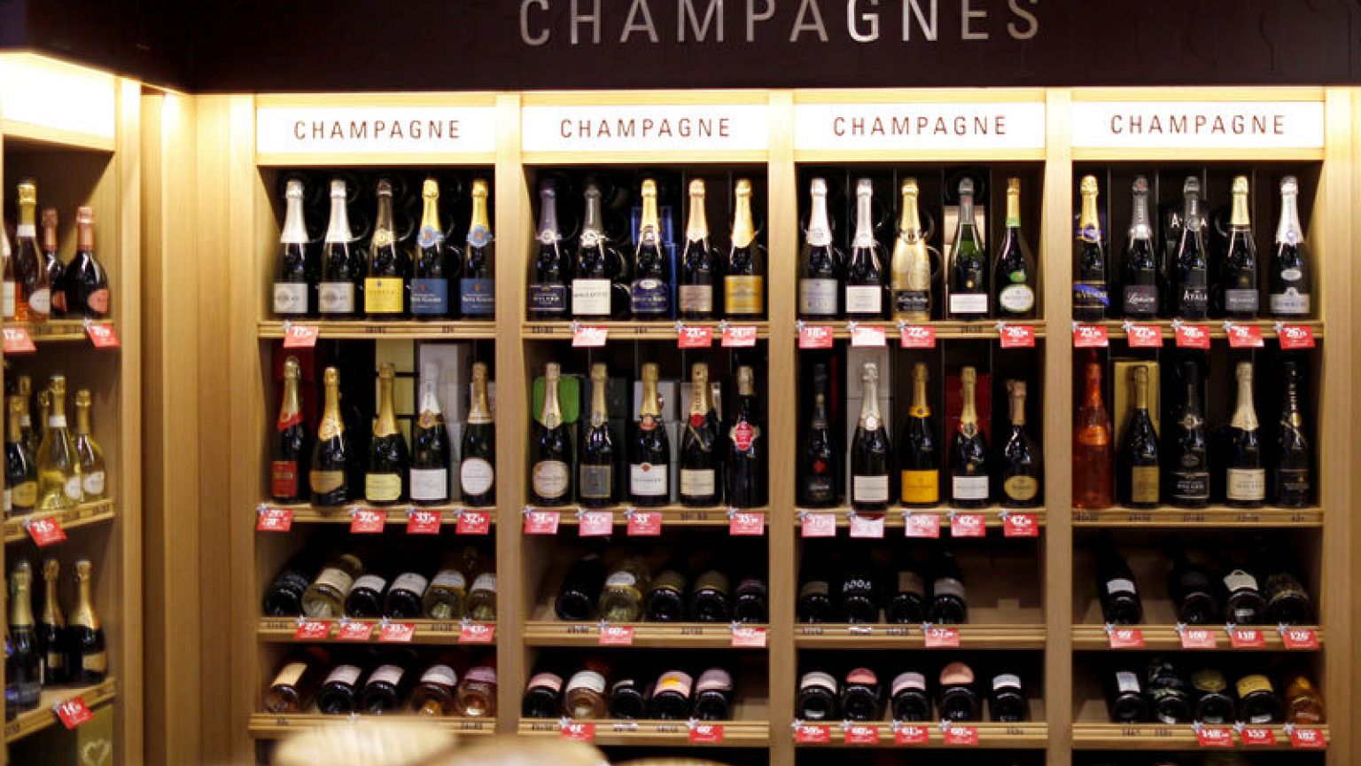 Brexit, yellow vests take fizz out of champagne sales