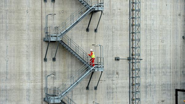 Surging LNG imports drive down British wholesale gas prices Surging LNG imports drive down British wholesale gas prices