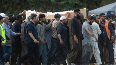 Attentat de Christchurch: inhumation des premières victimes du carnage des mosquées Attentat de Christchurch: inhumation des premières victimes du carnage des mosquées