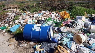 Gdf sequestra 900 ton. rifiuti tossici Gdf sequestra 900 ton. rifiuti tossici