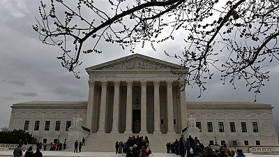 U.S. Supreme Court gives Trump victory on immigration detention U.S. Supreme Court gives Trump victory on immigration detention
