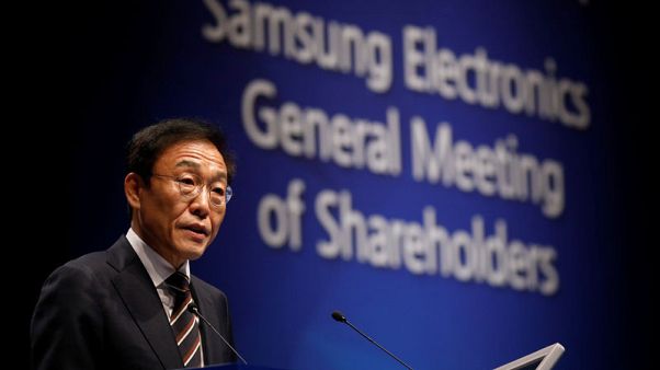 Samsung Elec sees tough year with trade risks, slow growth - co-CEO Samsung Elec sees tough year with trade risks, slow growth - co-CEO