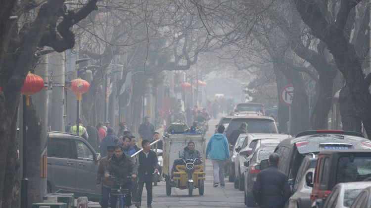 China's nationwide pollution readings rose 5 percent in January-February - ministry