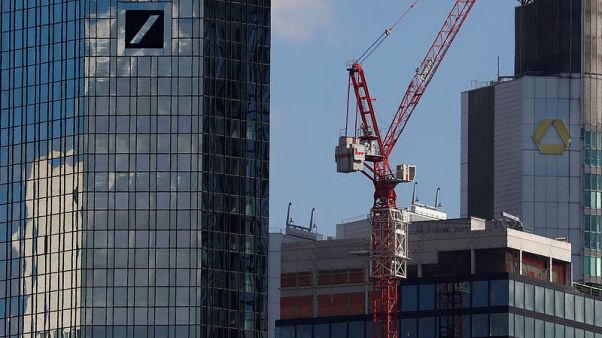 German politicians split over bankrolling Deutsche Bank merger German politicians split over bankrolling Deutsche Bank merger
