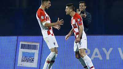 هدف كراماريتش المتأخر يقود كرواتيا للفوز 2-1 على أذربيجان