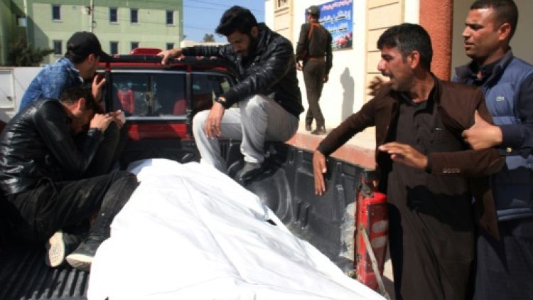 Colère et deuil à Mossoul après la mort de 100 personnes dans un naufrage