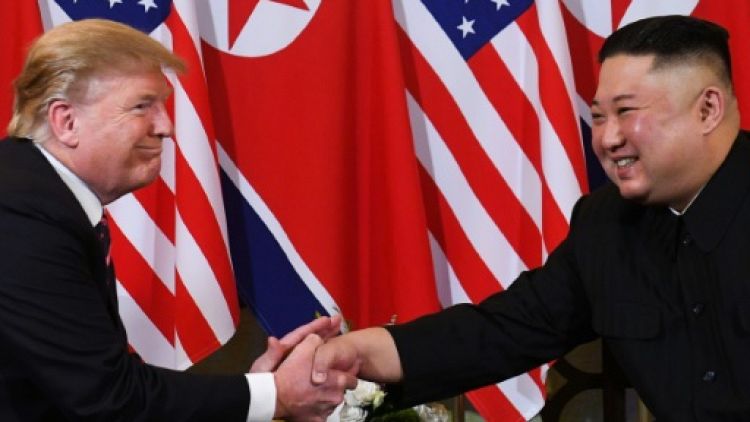 Donald Trump et Kim Jong Un pendant leur sommet du 27 février 2019 à Hanoï