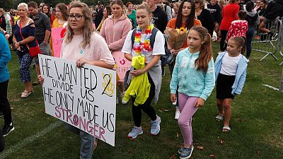 كثيرون يشاركون في "مسيرة من أجل الحب" في كرايستشيرش تكريما لضحايا هجوم نيوزيلندا