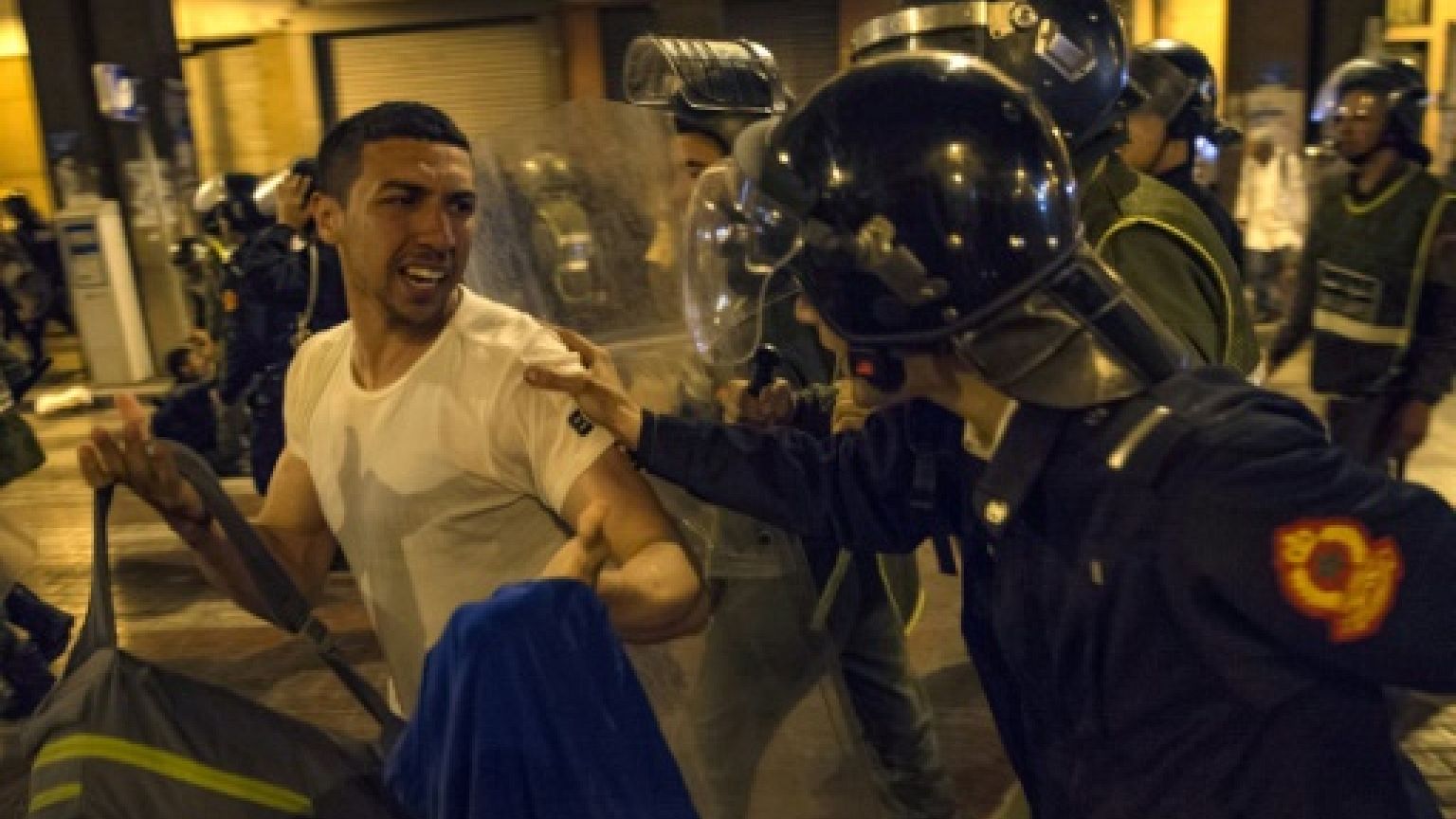 Maroc: dispersion d'une grande manifestation de jeunes contractuels de l'enseignement