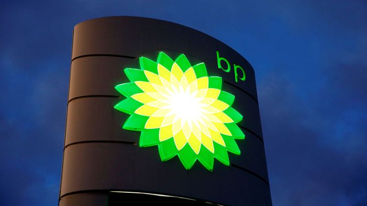 U.S. buyers of Venezuelan oil sub in Shell, BP offshore crude
