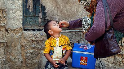 Bill Gates urges Afghanistan and Pakistan to "get to zero" in polio fight Bill Gates urges Afghanistan and Pakistan to "get to zero" in polio fight
