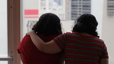 شقيقتان سعوديتان تأملان في مستقبل أفضل بعد الاختباء في هونج كونج