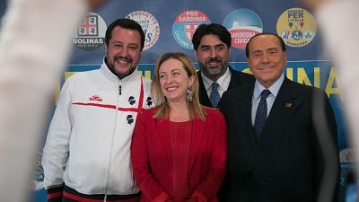 Berlusconi chiama Salvini e Meloni Berlusconi chiama Salvini e Meloni
