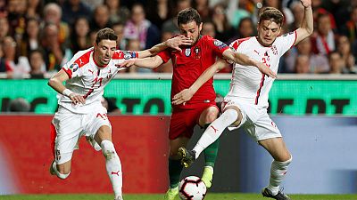 صربيا تفرض التعادل على البرتغال وإصابة رونالدو