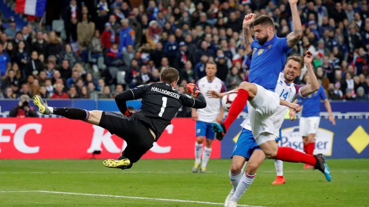 Reliable Giroud strikes again as France beat Iceland